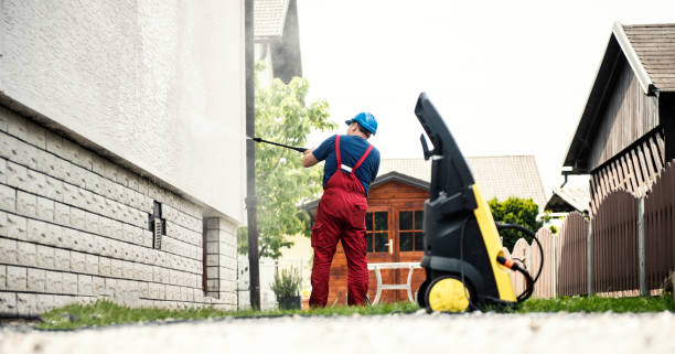 Best Driveway Pressure Washing  in Pawtucket, RI